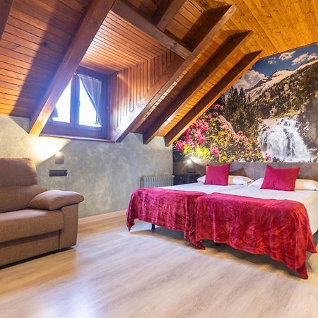 San Anton Benasque Hotel Eksteriør billede
